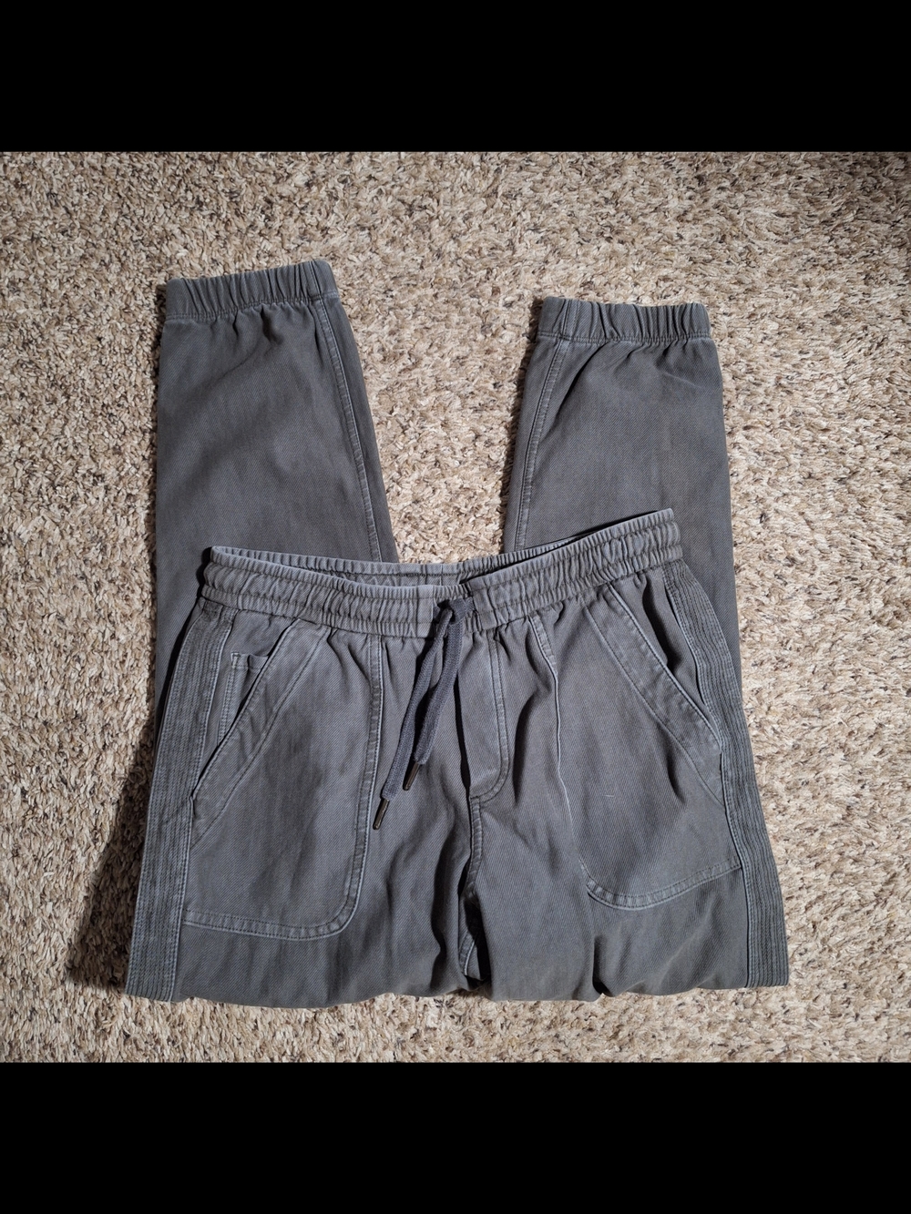 Athleta Farallon Organic Cotton Joggers Olive Green Size 4
